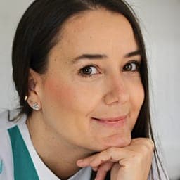 Adriana Londoño